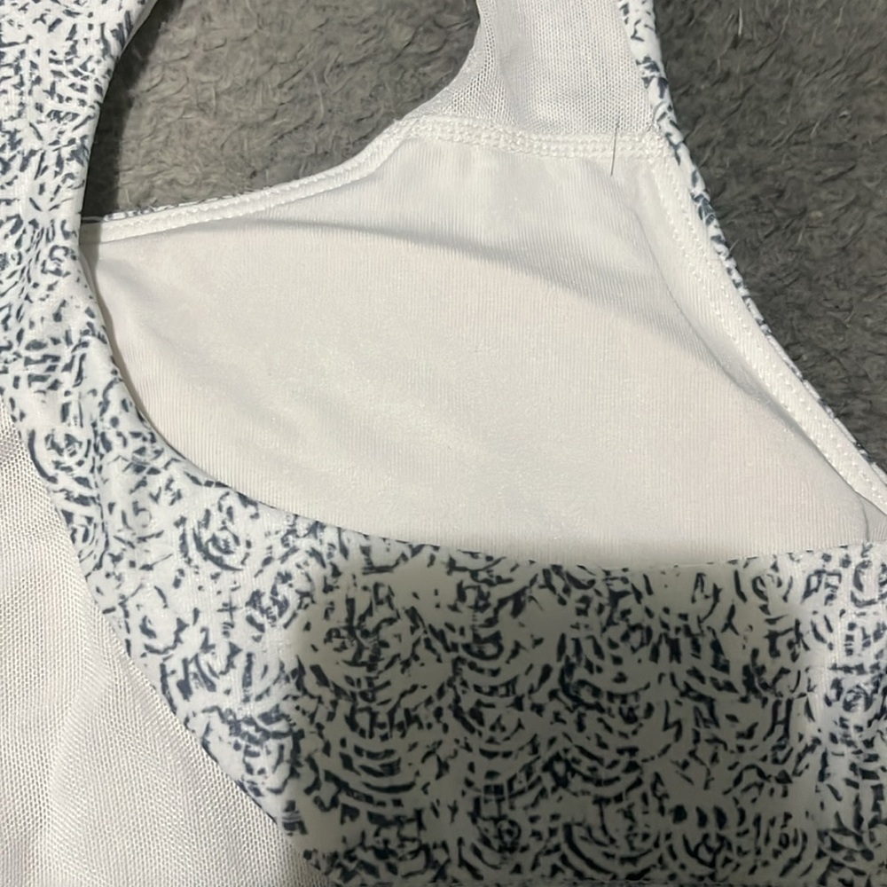 Top - Picture 3 of 4